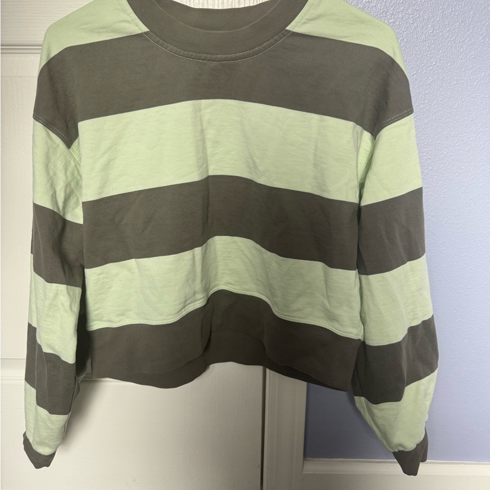 Lululemon Striped Green and Brown Cropped Sweatshirt